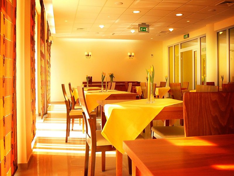 H6 Major Aparthotel Travel & Business, Free Parking Cracovia Restaurante foto