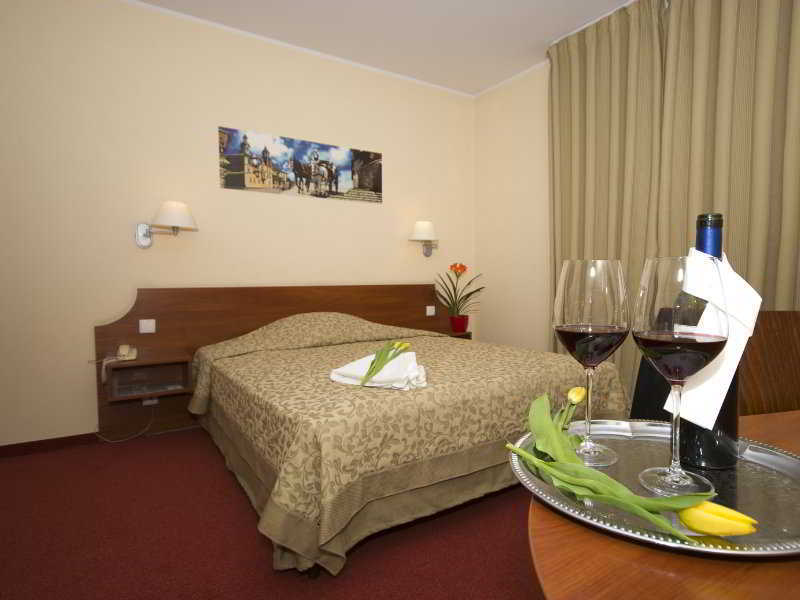 H6 Major Aparthotel Travel & Business, Free Parking Cracovia Exterior foto